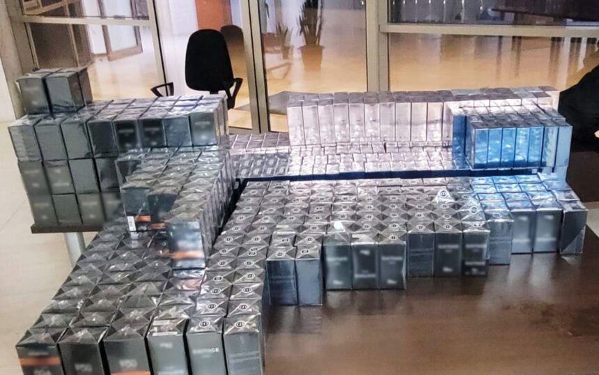 portelanuri de peste 200 000 de euro si sute de parfumuri contrafacute descoperite in portul constanta si la vama veche 6913152b8254a