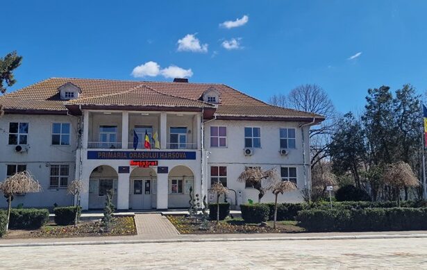 primaria harsova lovitura in instanta in contestatia impotriva executarii silite demarate de compania iridex group salubrizare sunt vizate terenuri de peste 119 milioane de metri patrati 691c92596d444