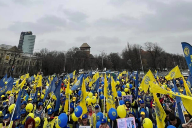 sindicalistii din sanatate ii cer lui bolojan sa nu le taie salariile cu 10 situatia este chiar mai grava 6922fe25a3496