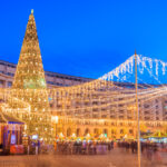 targuri de craciun in bucuresti 2025 cand se vor deschide si unde va monta primaria capitalei cel mai mare brad ecologic din tara 69133da2d4269