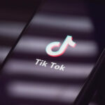 tinerii sunt expusi masiv pe tiktok la propaganda pro ceausescu si idei extremiste iiccmer avem nevoie de o reactie rapida 69245327aab5f