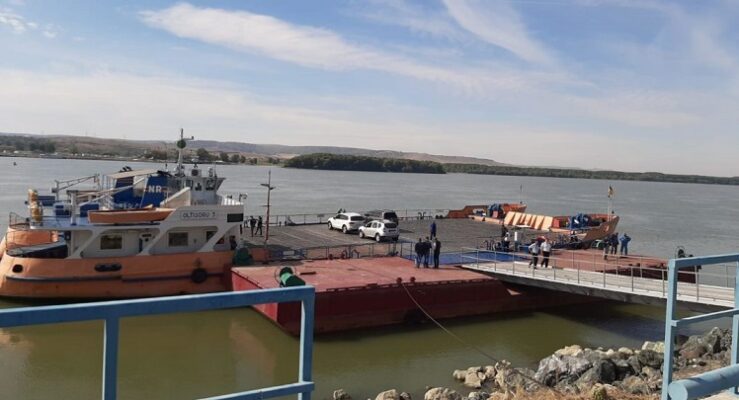 trecerea cu bacul intre romania si ucraina este sistata temporar ce spun reprezentantii garzii de coasta 692175d134f8c