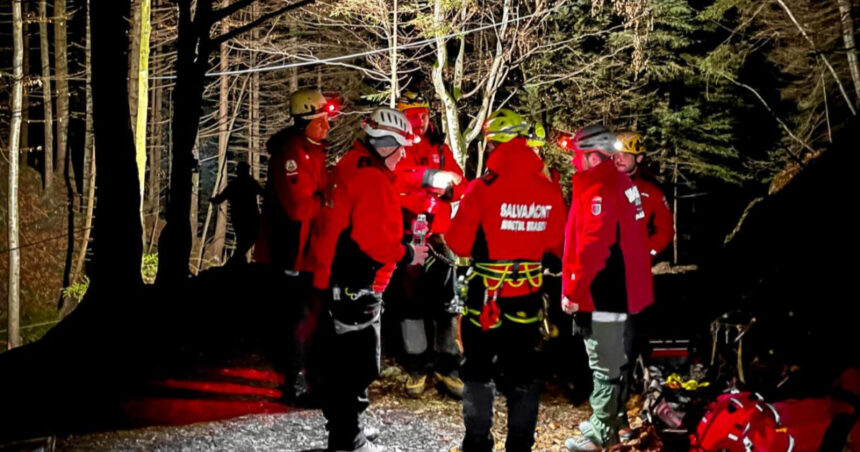 turist cu hipotermie disparut in bucegi dupa ce a cerut ajutor dupa 17 ore de cautari salvamontistii au gasit doar un rucsac 69248ef4853ca