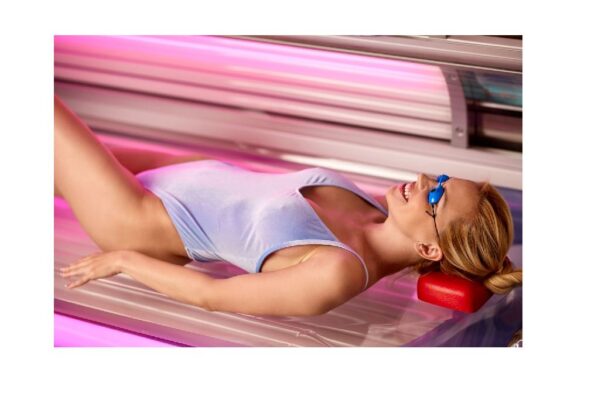 un salon modern de bronzare si masaj isi cauta un nou proprietar afla aici cat costa afacerea 69272c656ee6c