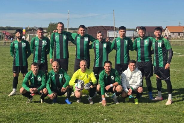 victorii pe linie pentru echipele de pe podiumul celor trei serii din liga a v a in etapa de duminica 691b41342c10c