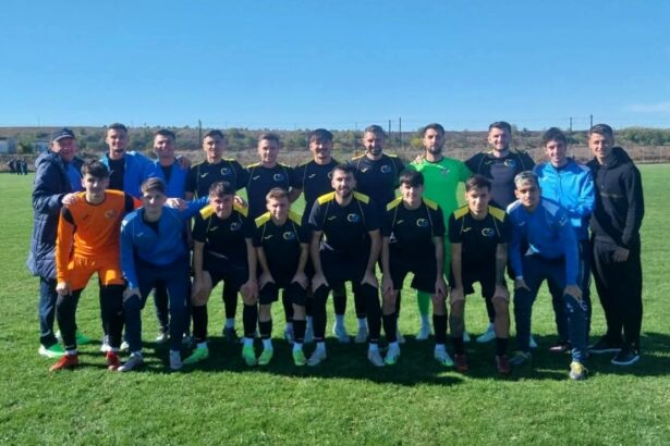 victorii pe linie pentru favorite in etapa de sambata a ligii a iv a 6923386b0de51