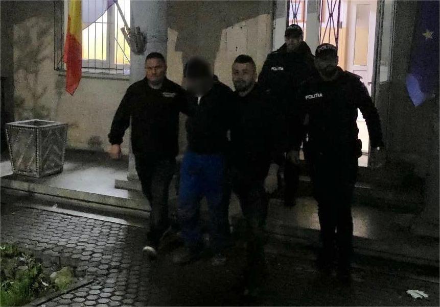 video barbat retinut la medgidia dupa ce a agresat sexual o femeie pe strada 6911df696090b