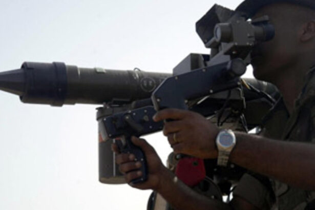 video ce sunt rachetele manpad mistral cumparate de armata romaniei si cum se compara ele cu alte sisteme similare 6927355a6008f