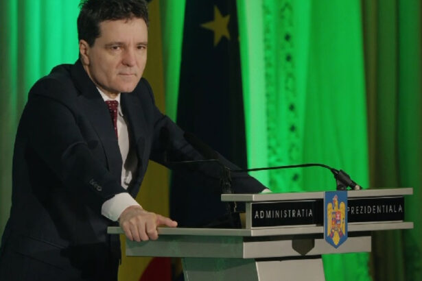 video nicusor dan invita mediul privat sa propuna proiecte de lege si solutii concrete inca lipseste partea de guvernanta in statul roman 69258af9a6335