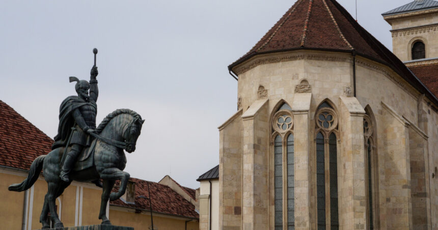 video puterea si opozitia prezente la manifestatiile de 1 decembrie din alba iulia ce lideri vor fi in capitala unirii 692c350a8a5ec