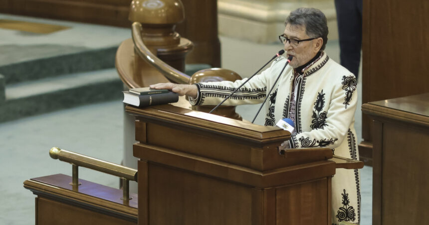 video senator sos despre acuzatia ca un coleg a furat un rucsac om fi noi parlamentarii hoti dar chiar sa ne coboram la nivelul asta 691c8907a77f8