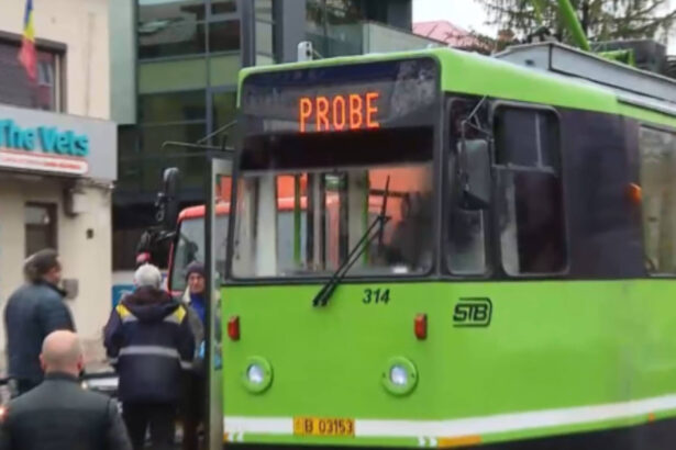 video tramvaiul corporatistilor din capitala a dat primele probe dupa ani de pauza in china se face o cale ferata de 6 000 km in 7 8 luni 6929dbe80a062