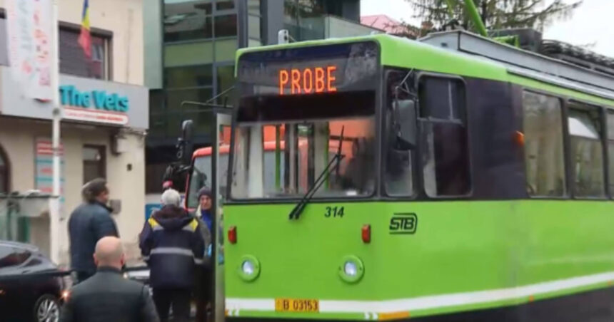 video tramvaiul corporatistilor din capitala a dat primele probe dupa ani de pauza in china se face o cale ferata de 6 000 km in 7 8 luni 6929dbe80a062