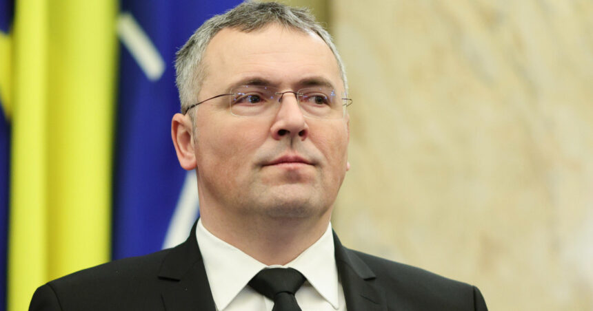 video vicepresedintele csm despre varsta de pensionare ar trebui sa va intrebati daca vreti sa fiti judecat de un judecator de 65 de ani 69284b1591d77