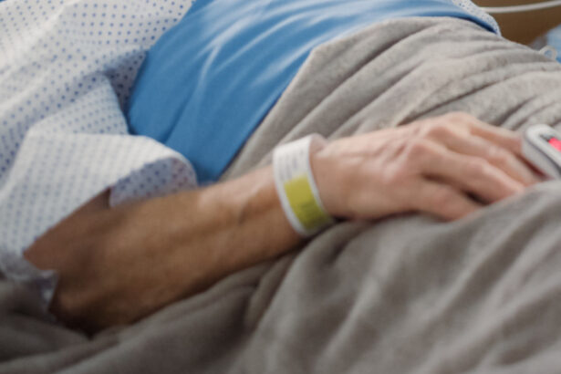 11 dintre batranii tinuti in conditii mizere in azilul din timis au fost internati cu scabie a fost deschisa o ancheta epidemiologica 69431997ded39