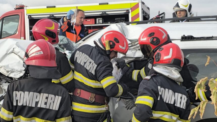 accident grav pe dn2a zona hanul morilor in a doua zi de craciun mobilizare impresionanta a pompierilor din medgidia si harsova intervine si elicopterul smurd 694e5a7cb880e