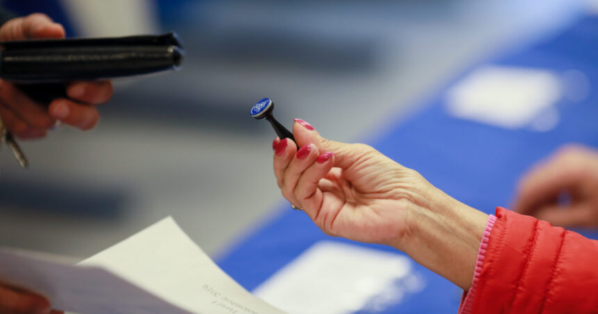 alegeri locale 2025 bucurestenii fara acte valabile pot obtine documente cu prioritate inainte de votul pentru primarul general 69327f3355c8b