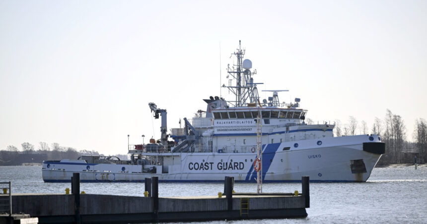 alerta de securitate in marea baltica politia finlandeza a sechestrat o nava dupa avarierea unui cablu de telecomunicatii 695548464e4ff