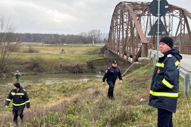 alerta in brasov pod vechi de 100 de ani in pericol de prabusire la harman masurile luate de autoritati 6937e4e673632