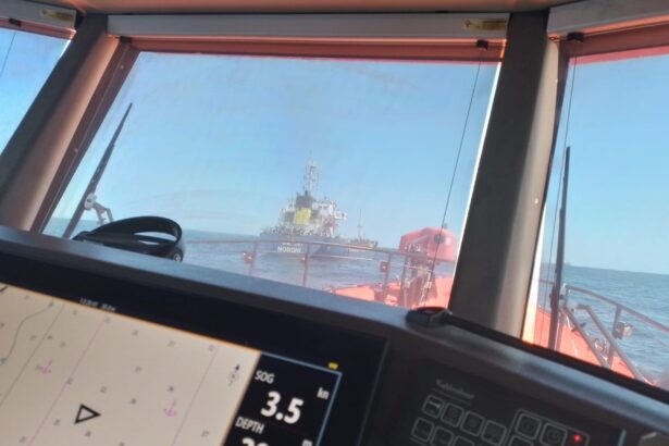 alerta pe o nava sub pavilion liberia ancorata in portul constanta un membru al echipajului primeste ingrijiri medicale 6932a777d8749