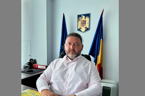 alexandru catana directorul anr mesaj de 1 decembrie ziua nationala a romaniei in fiecare port pe fiecare nava in fiecare punct al tarmului nostru si nu numai spiritul romanesc ramane acelasi 692d963374727