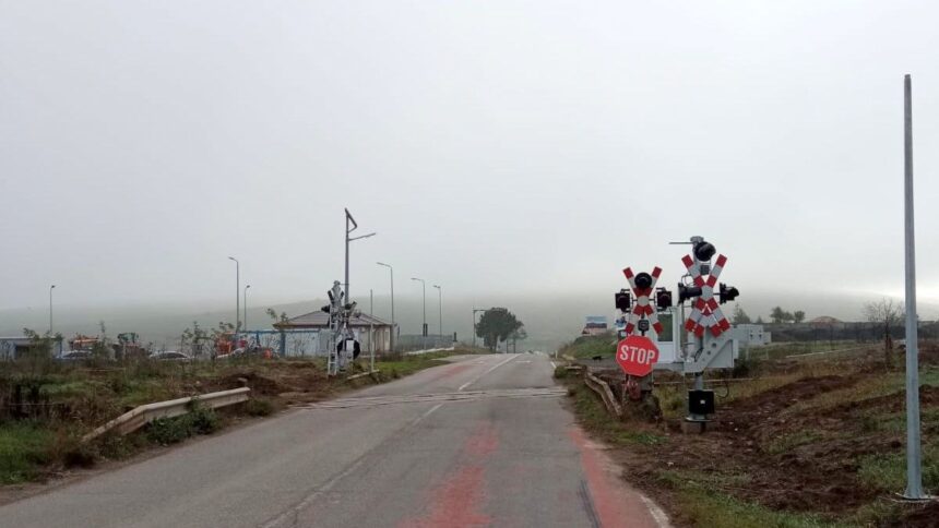 atentie soferi dn22 se inchide partial de luni pentru lucrarile la calea ferata vezi aici ruta ocolitoare 6932e6c938e6f