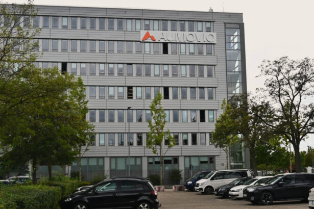 aumovio a anuntat reduceri de personal la nivel national restructurarea vizeaza 641 de posturi pana la finalul lui 2026 6931545c7766e