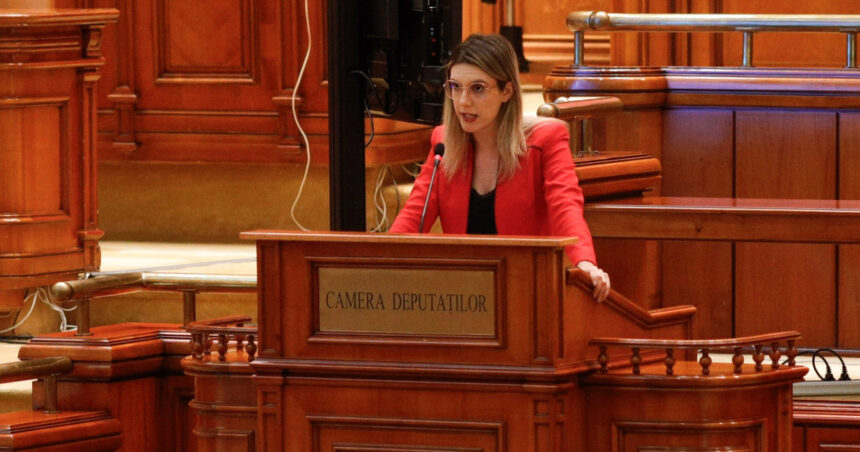 aur a depus motiune simpla impotriva dianei buzoianu prahova sub asediu peste 100 000 de romani fara apa si caldura 69394bab57aa5