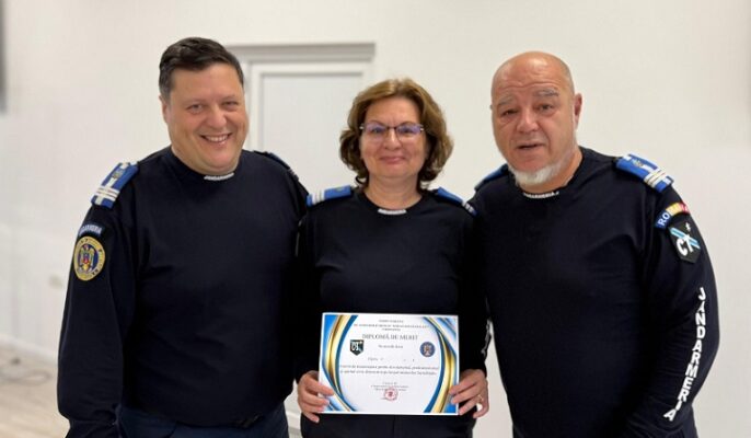 avansari in grad la jandarmeria constanta 692ef93a2aa95