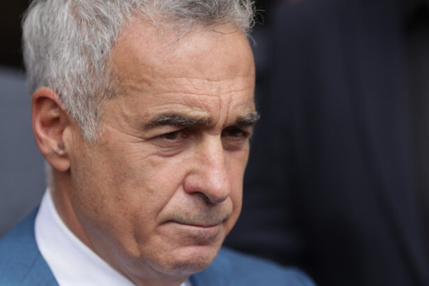 calin georgescu anunta ca nu sustine niciun candidat pentru bucuresti ma distantez total aur spune ca inca este afectat 692ed4c395a5b