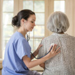 cand este obligat medicul de familie sa ofere consultatii la domiciliu cum pot pacientii sa solicite vizita 693a612ad7deb