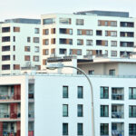 capitala contrastelor in bucuresti sunt si cele mai scumpe si cele mai ieftine cartiere din tara pretul locuintelor in marile orase 694a530b4ac28