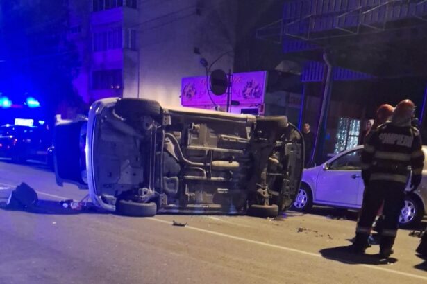 cascadorii la miezul noptii un autoturism s a rasturnat pe i l caragiale in zona pietii din constanta 6954cee7d4464