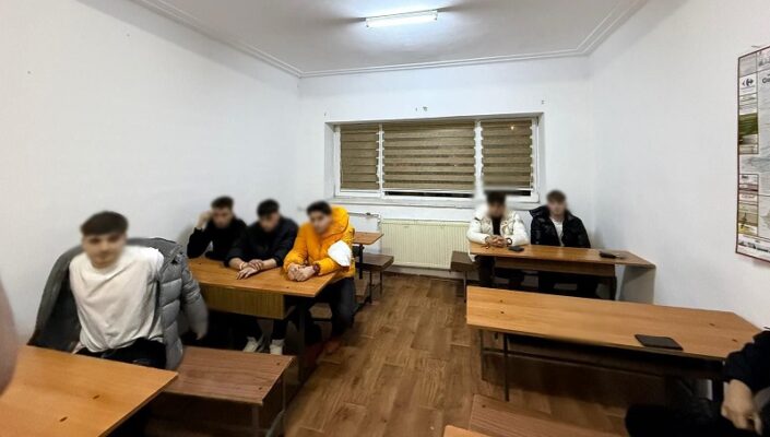 conflict intre mai multi tineri aplanat de jandarmii constanteni la intrarea in statiunea mamaia 694e536337103