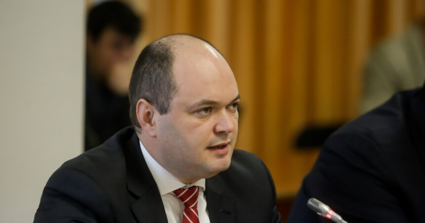 consilierul lui bolojan nu mai sunt necesare cresteri de taxe si impozite in anii urmatori trebuie sa luam o pauza 694718a29ee18