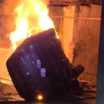 doi tineri au murit carbonizati dupa ce masina in care se aflau a lovit o cladire si a luat foc 6954d442495f9