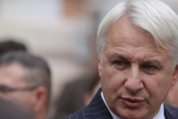 eugen teodorovici s a retras din cursa pentru primaria capitalei 692fff5ad09e5