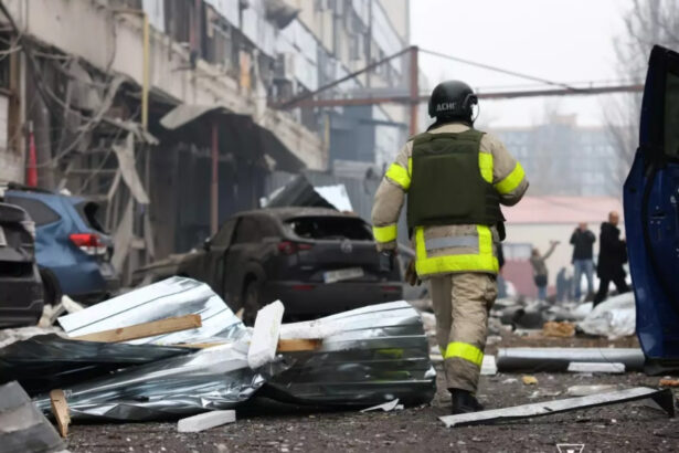 evacuari de urgenta in nordul ucrainei 14 localitati afectate de bombardamente rusesti 6953e8c19f43e
