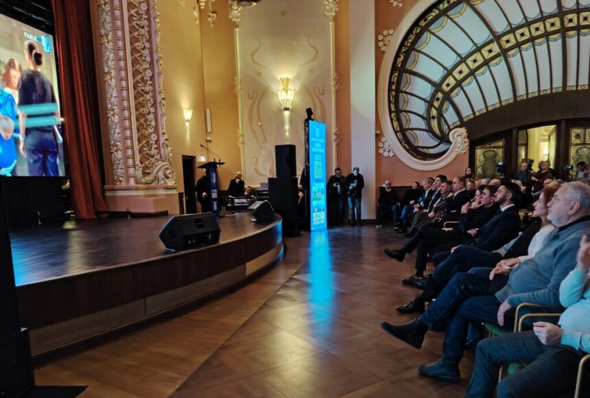 farul constanta a lansat oficial proiectul eu sunt farist dedicat fanilor alb albastrii 69447b1f7c21e