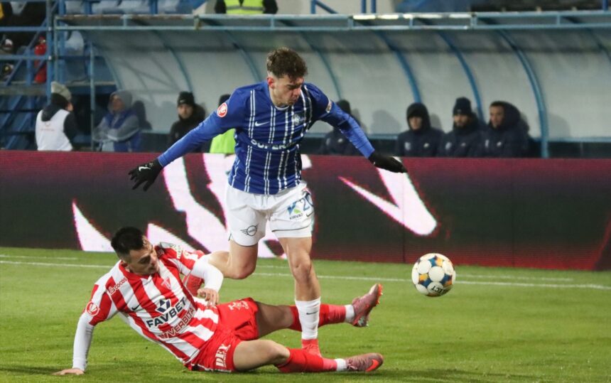 farul constanta a scos doar un punct cu uta arad si a ajuns pe 10 in superliga 6941599644fa7