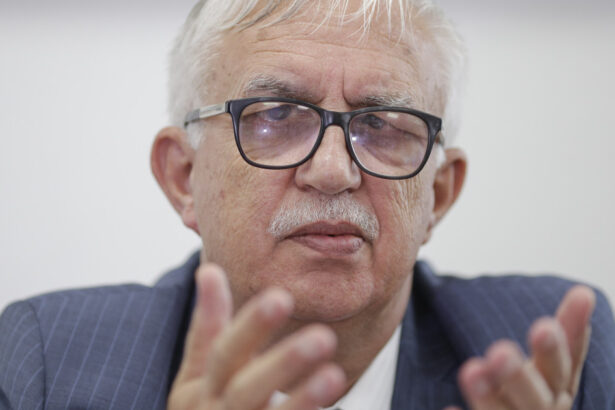 fostul presedinte al curtii augustin zegrean despre actuala decizie a ccr duminica nu se judeca nicaieri in lume 695142333b5cf