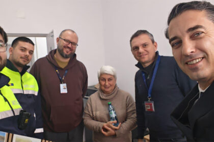 foto o femeie care calatorea cu autocarul spre bulgaria a fost uitata intr o statie peco din judetul constanta 693160803e853