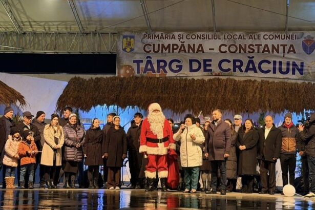 foto primaria cumpana continua seria activitatilor dedicate sarbatorilor mos craciun a sosit deja la copiii din comuna 6934660cc2a18