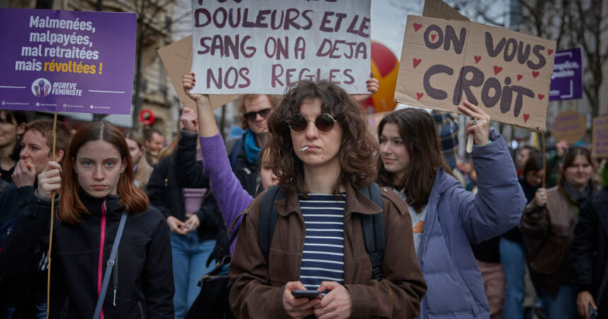 franta exonereaza femeile condamnate pentru avort inainte de 1975 legea adoptata in unanimitate de parlament 694447f0c5b3e