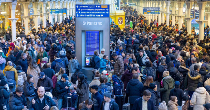 haos inainte de revelion intarzierile eurostar continua mii de pasageri blocati ore intregi in tunelul manecii 6954cd3a4b3f0