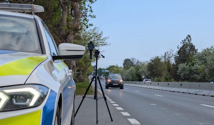 ieri 9 permise de conducere au fost retinute pentru viteza de politistii constanteni 693a85fd6ad15