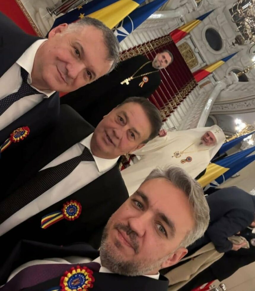 imaginea momentului surprinsa la receptia de la cotroceni mitroi si hutuca unul langa altul 692e0a1752bc2