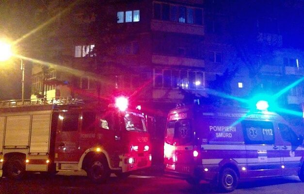 incendiu la un apartament in navodari 26 de persoane s au autoevacuat 694f9a5f84f65