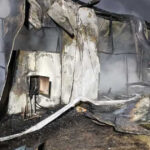 incendiu puternic la o hala din arges flacarile au cuprins 500 de metri patrati utilaje de productie distruse 695382c30b25a