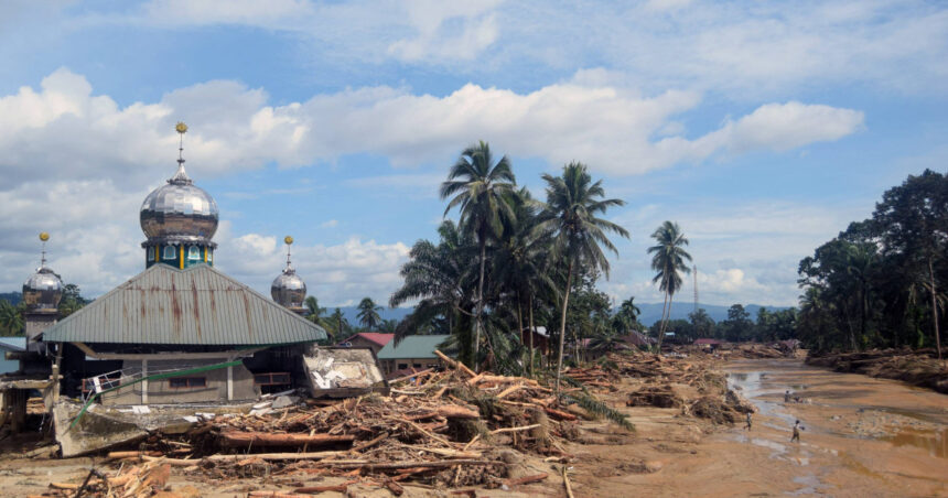 indonezia renunta la artificiile de anul nou in semn de solidaritate cu victimele inundatiilor devastatoare 695257fd816ef